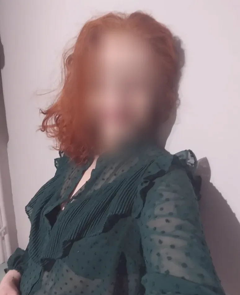 Demi, 27