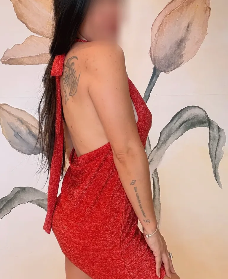 Rhian, 30